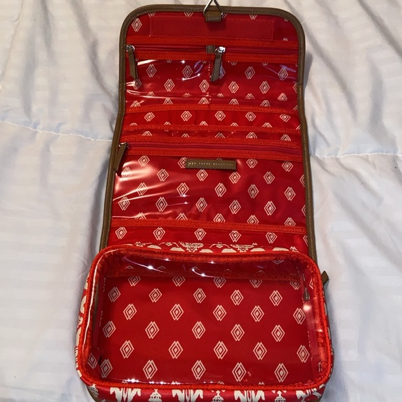 Large jewelry travel case - Picture 3 of 5